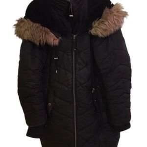 Women's Black Quilted Puffer Coat with Faux Fur Hood